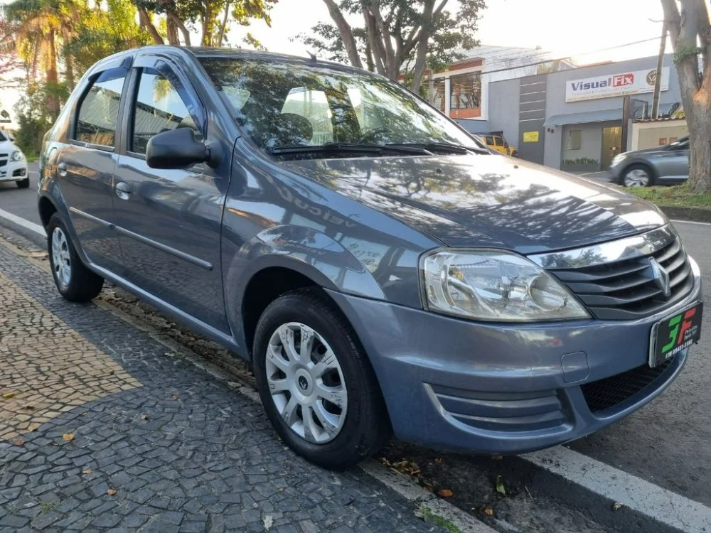 Renault LOGAN Authentique Hi-Flex 1.0 16V 4p