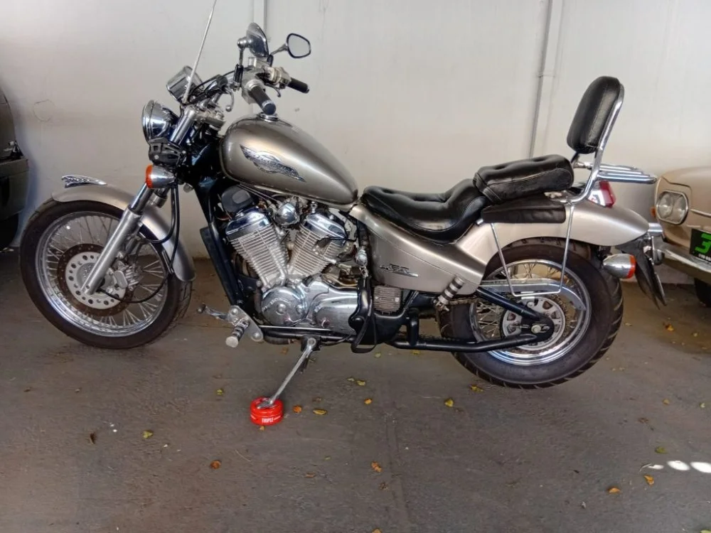 HONDA VT 600 C SHADOW